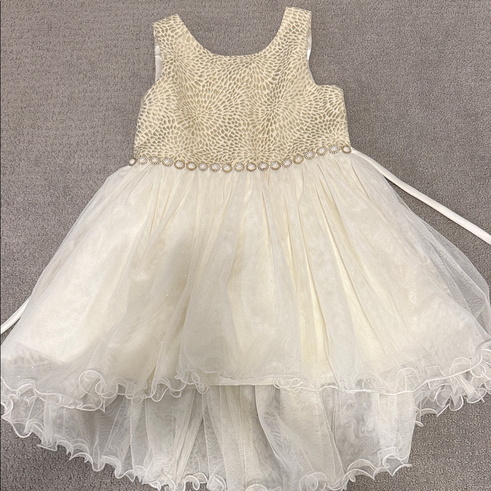 American Princess Cream and Gold Textured Dress size 7